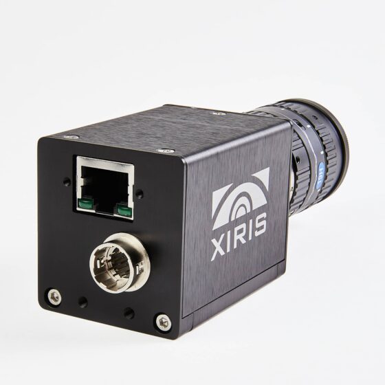 Back of the XIR-1800